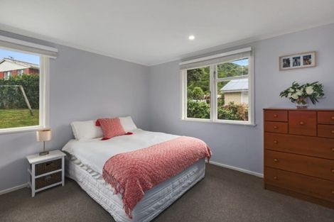 Photo of property in 91 Rangituhi Crescent, Takapuwahia, Porirua, 5022