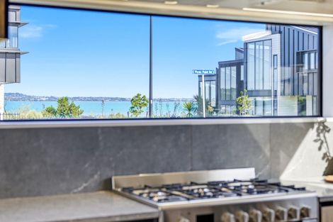 Photo of property in 12 Ocean Breeze Avenue, Hobsonville, 0616