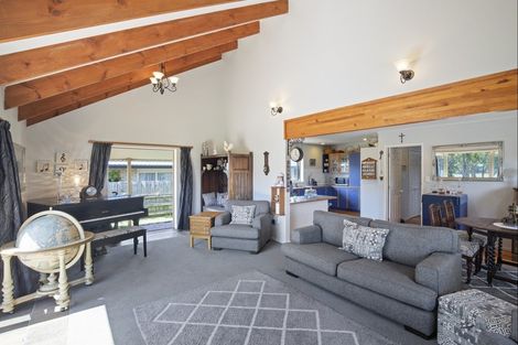 Photo of property in 67 Elsie Drive, Waiuku, 2123