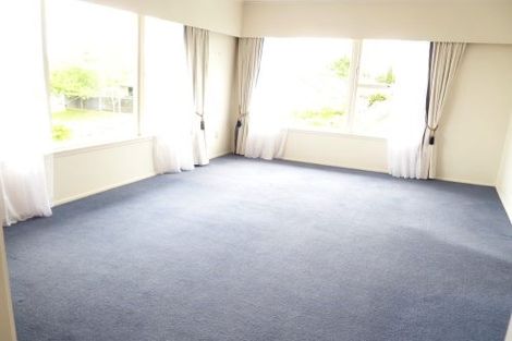 Photo of property in 1/24 Gordon Avenue, Milford, Auckland, 0620