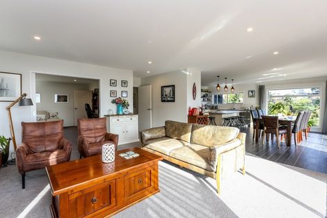 Photo of property in 12c Shearer Drive, Oakura, 4314