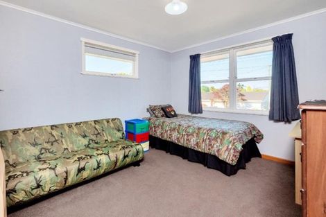 Photo of property in 69 Willis Road, Papakura, 2110