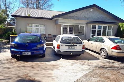 Photo of property in 22 Straven Road, Riccarton, Christchurch, 8011