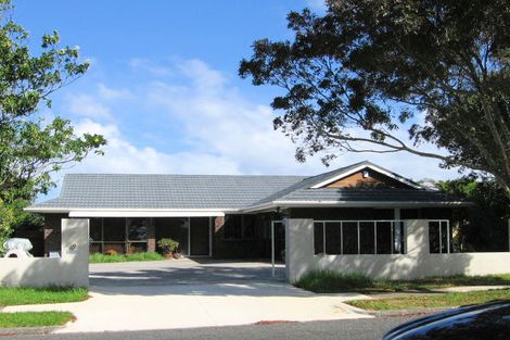 Photo of property in 37 Butley Drive, Farm Cove, Auckland, 2012
