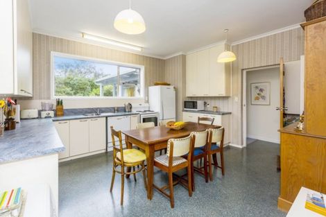 Photo of property in 27 Dunns Street, Silverstream, Upper Hutt, 5019