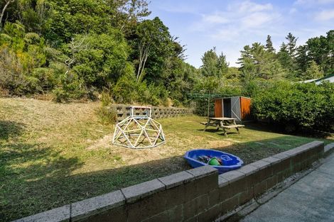 Photo of property in 43 Holland Street, Wainuiomata, Lower Hutt, 5014