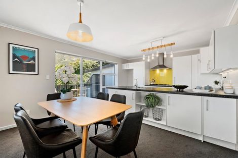 Photo of property in 28 Govind Grove, Ngaio, Wellington, 6035