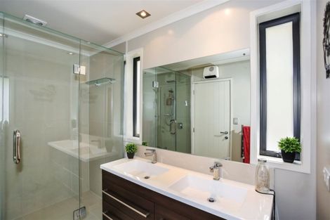 Photo of property in 32 Searle Drive, Patumahoe, Pukekohe, 2679