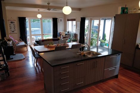 Photo of property in 15 Myrtle Street, Hamilton East, Hamilton, 3216