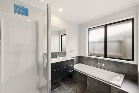 Photo of property in 6 Kahawai Close, Pyes Pa, Tauranga, 3112