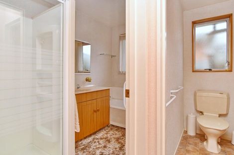 Photo of property in 2/23a Meadow Street, Papanui, Christchurch, 8052