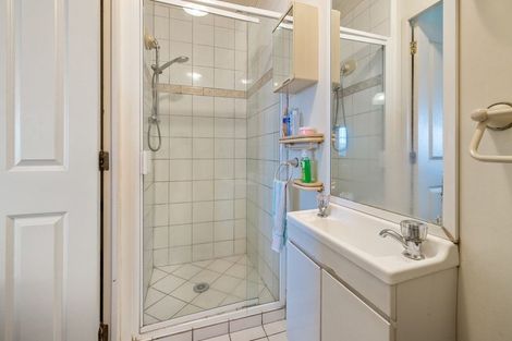 Photo of property in 126 Collins Road, Melville, Hamilton, 3206