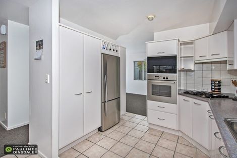 Photo of property in 2 Oxford Avenue, Te Kamo, Whangarei, 0112