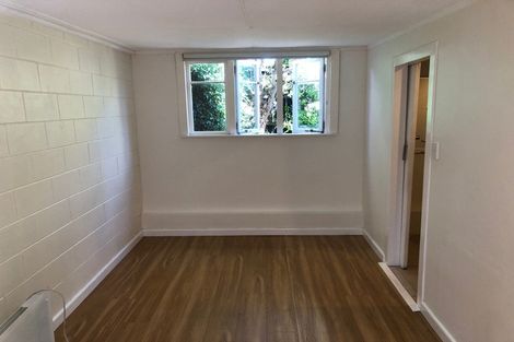 Photo of property in 3/138 Rangatira Road, Beach Haven, Auckland, 0626