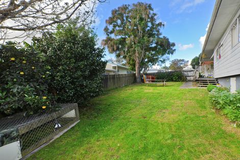 Photo of property in 54 Nottingham Street, Karori, Wellington, 6012