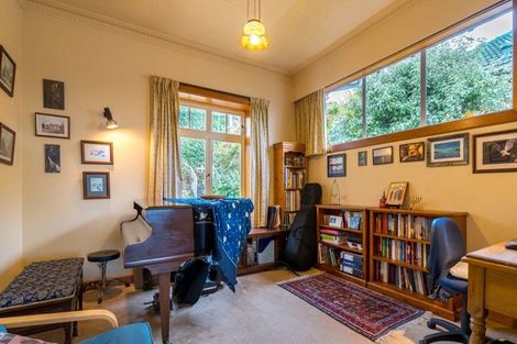 Photo of property in 32 City Road, Roslyn, Dunedin, 9010