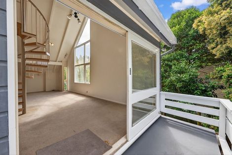 Photo of property in 1/91a Roseberry Avenue, Birkenhead, Auckland, 0626