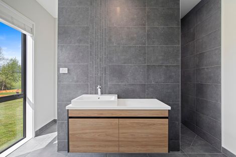 Photo of property in 80 Brewster Road, Pukekawa, Tuakau, 2696