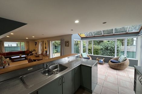 Photo of property in 20 Cashmere Road, Cashmere, Christchurch, 8022