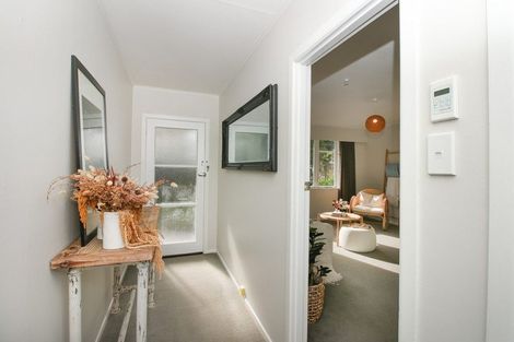 Photo of property in 6 Fox Place, Cloverlea, Palmerston North, 4412