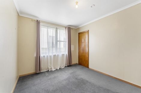 Photo of property in 15 Fox Street, Woodville, 4920