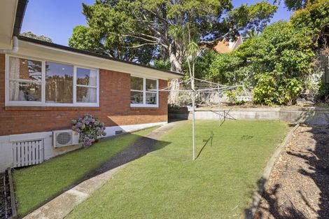 Photo of property in 2/61a Balmoral Road, Mount Eden, Auckland, 1024