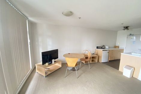 Photo of property in The Statesman Apartments, 1012/1 Parliament Street, Auckland Central, Auckland, 1010
