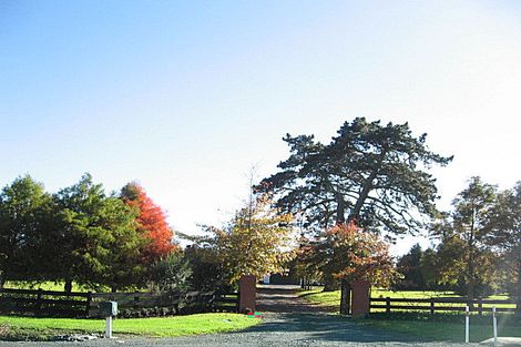 Photo of property in 88a Ranfurly Road, Alfriston, Auckland, 2105