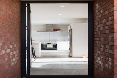 Photo of property in 38 Fingall Street, South Dunedin, Dunedin, 9012