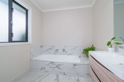 Photo of property in 25a West Thompson Street, Leamington, Cambridge, 3432