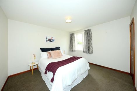 Photo of property in 54 Northcote Road, Northcote, Christchurch, 8052