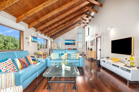 Photo of property in 1/6 Mana Esplanade, Paremata, Porirua, 5026