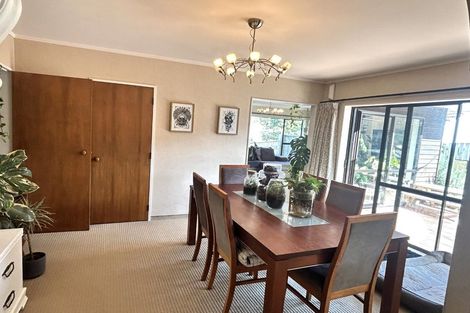 Photo of property in 32 Weggery Drive, Waikanae Beach, Waikanae, 5036