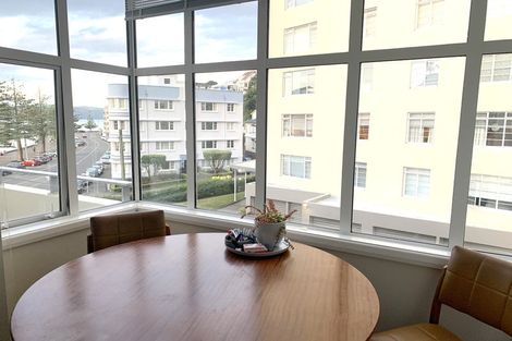 Photo of property in Rehutai Flats, 5/268 Oriental Parade, Oriental Bay, Wellington, 6011