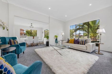 Photo of property in 13 Malahide Drive, Flat Bush, Auckland, 2019