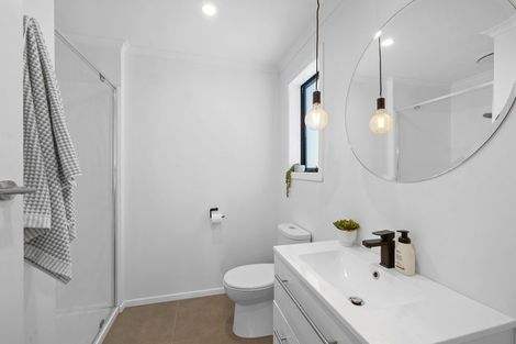 Photo of property in 304 Mangorei Road, Merrilands, New Plymouth, 4312