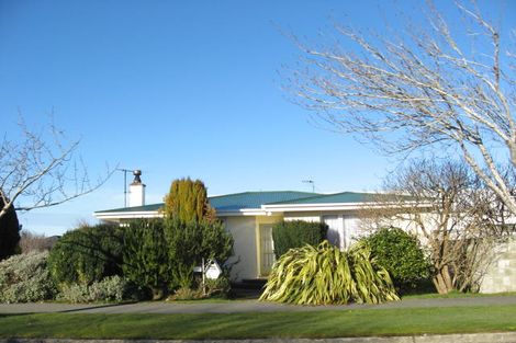 Photo of property in 99 Newcastle Street, Windsor, Invercargill, 9810