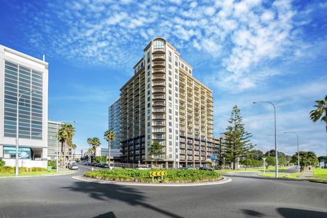 Photo of property in The Rennaissance, 15k/18 Ronwood Avenue, Manukau, Auckland, 2104