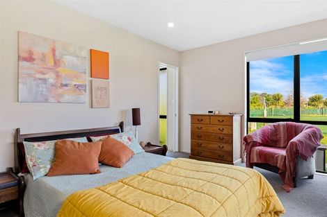 Photo of property in 32 Northside Drive, Waikuku, Rangiora, 7473