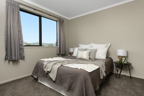 Photo of property in 28 Taffe Crescent, Pyes Pa, Tauranga, 3112