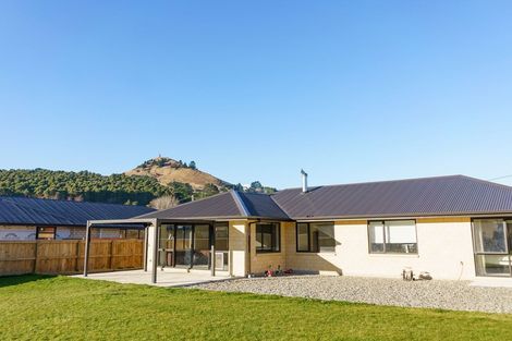 Photo of property in 29 Copinsha Street, Palmerston, 9430