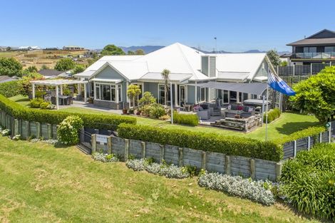 Photo of property in 15 Lynley Park Drive, Omokoroa, 3114