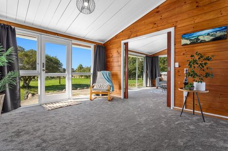 Photo of property in 302a Kawerau Road, Putauaki, Whakatane, 3192