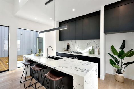 Photo of property in 14 Waka Ama Road, Karaka, Papakura, 2113