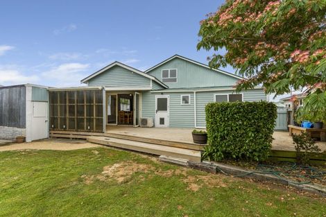 Photo of property in 8 Albert Street, Pahiatua, 4910