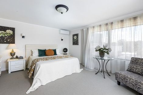 Photo of property in 9 Marie Avenue, Red Beach, 0932