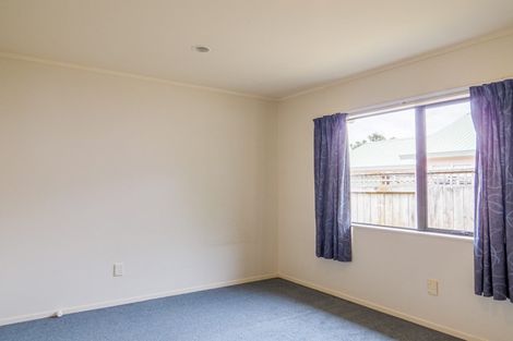 Photo of property in 7 Edgewater Grove, Whakatane, 3120