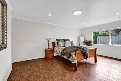 Photo of property in 24 Moulton Street, Moturoa, New Plymouth, 4310