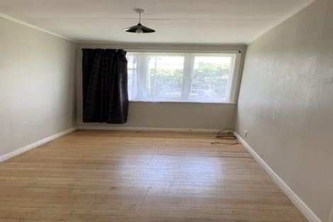 Photo of property in 14 Arimu Road, Papakura, 2110