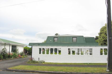 Photo of property in 2 Stembridge Avenue, Pukekohe, 2120